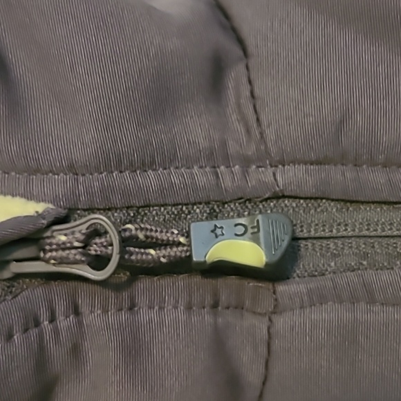 Free Country Heavy Fleece Jacket Green and Grey Size S. - Picture 3 of 7